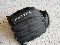 Easton All Leather 12.5" Glove--HVC 125--RH Throw