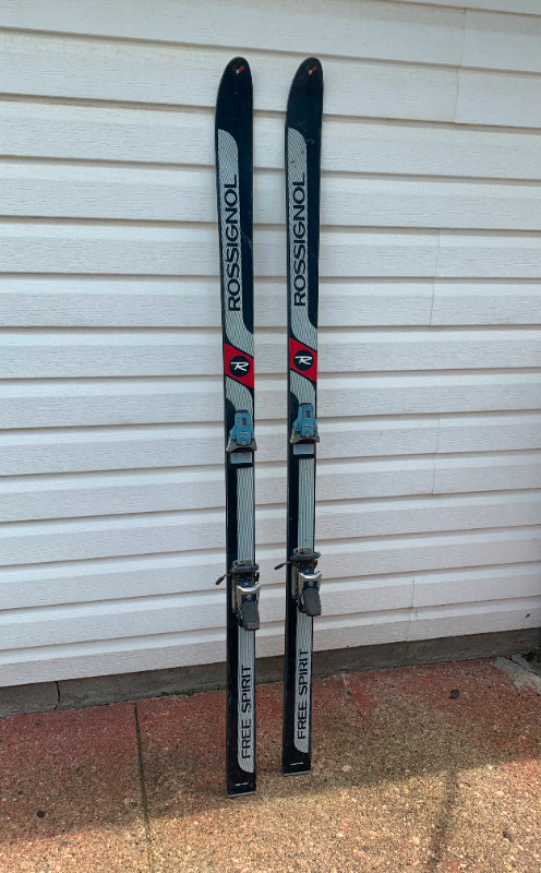 Rossignol Skis with bindings for sale! in Ski in Edmonton - Image 4