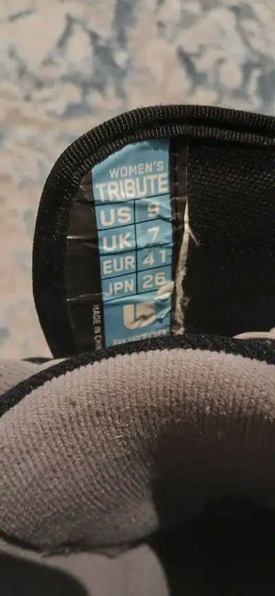 Burton  woman's  boots, View more