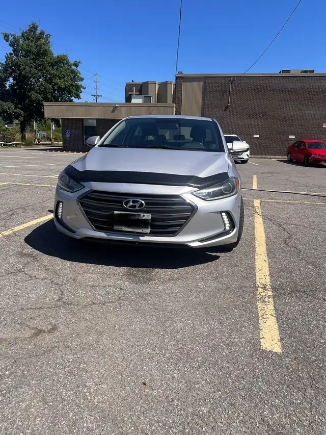 Hyundai Elantra 2017557928270928302084