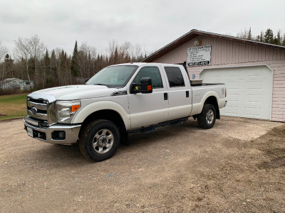 2013 FORD F350  6.2 LITRE GAS
