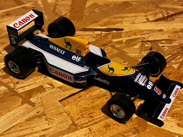 Burago 1/24 Formula 1 Diecast Cars in Arts & Collectibles in La Ronge - Image 3
