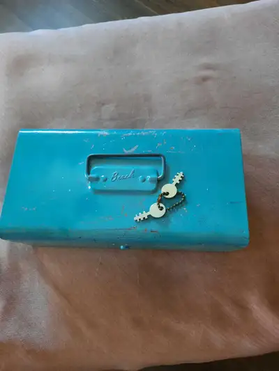 Beach Industries Cash/Lock box, View more