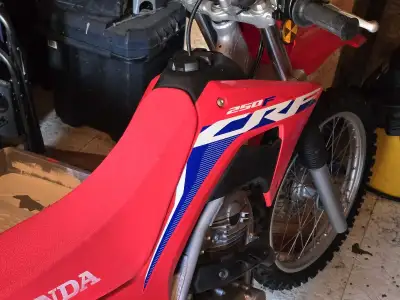 5500 no ownership willing to trde for 2 honda z 50 or honda 70 ct this bike runs great two big i cou...