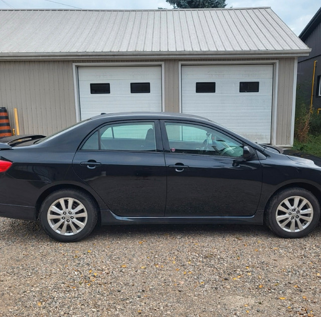 2009 Toyota Corolla S Manual in Cars & Trucks in Kitchener / Waterloo