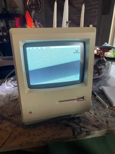 Macintosh Apple model M0001 1984, View more