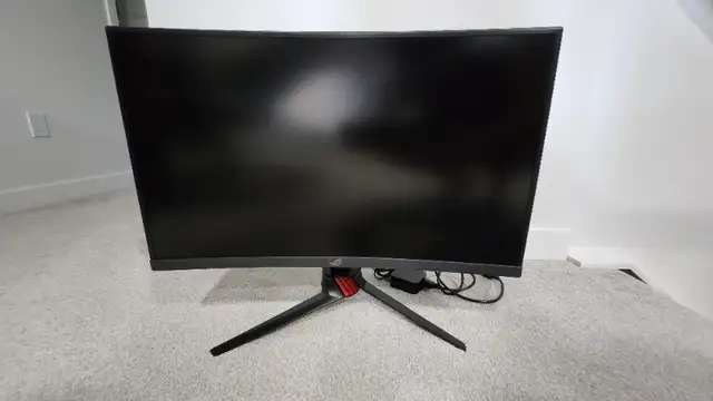 Asus ROG Strix XG27VQ Gaming Monitor in Monitors in Edmonton - Image 2