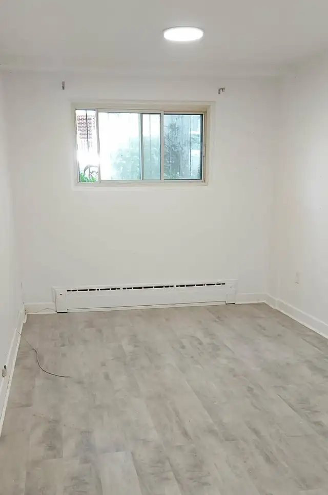 2 1/2 chauffé/éclairé à louer à Montréal (Nouveau Rosemont)