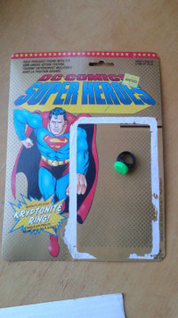 DC Comics Super Heroes Original Superman Kryptonite Ring