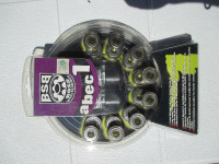 A package (16 Pieces of) Boss Speed Bearings Abec-1