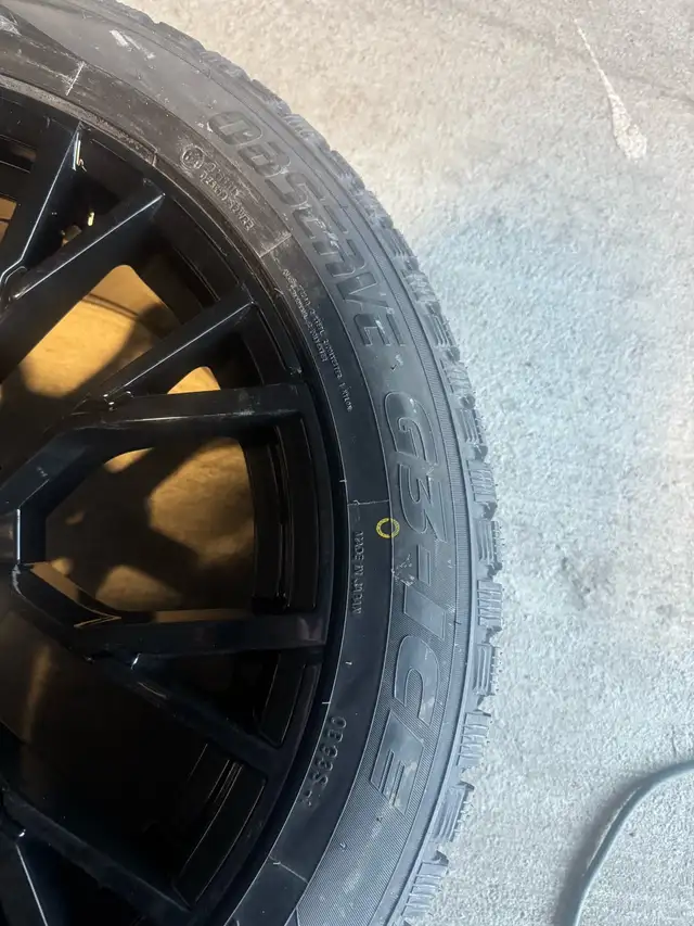 Brand new BMW X5 X6 X7 winter tire package. in Tires & Rims in Ottawa - Image 4