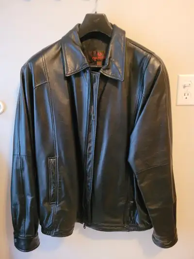 Manteau de cuir Danier pour homme, View more