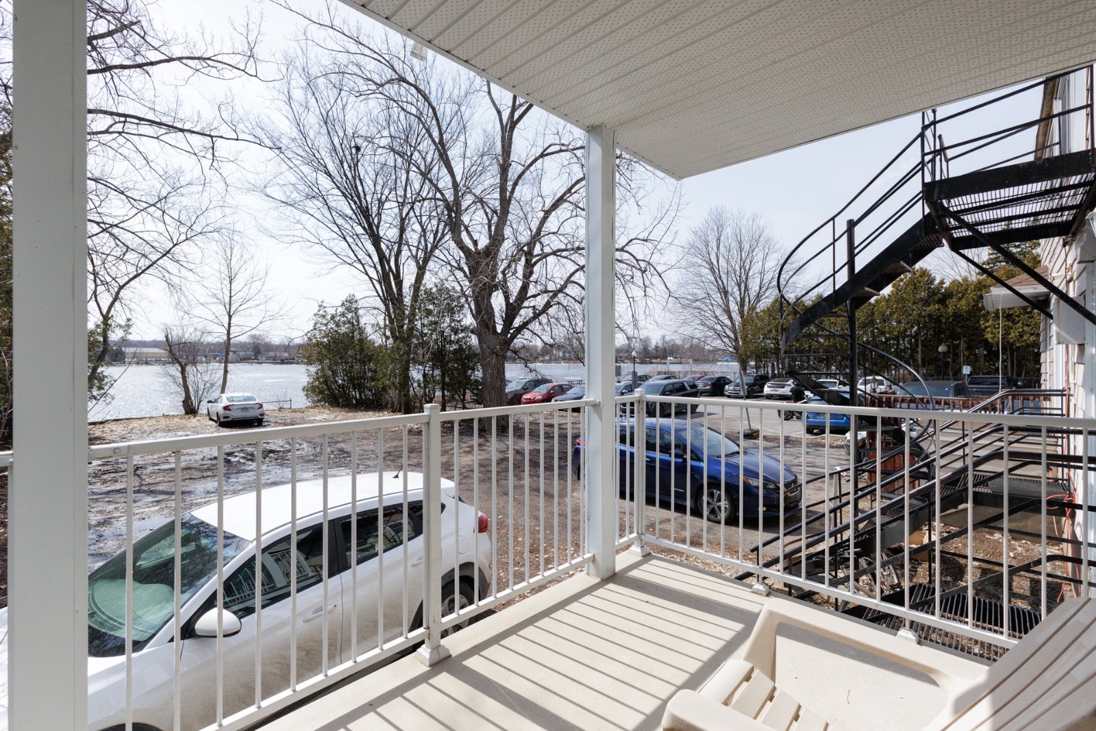 Rooms for rent by John Abbott College — photo 2