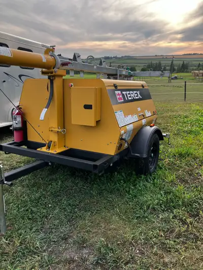 This Terex 20kw light tower is in excellent working condition with low low 2642.7 hours on its engin...