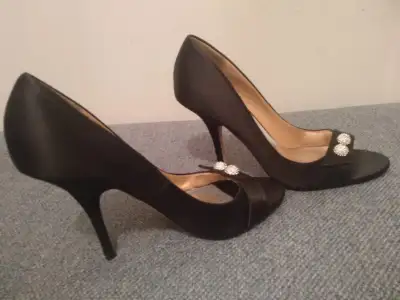 Women's high heel shoes., View more
