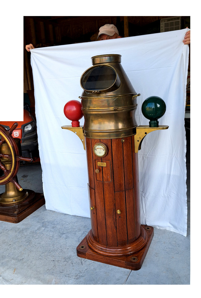 Antique Steam Ships Nautical COMPASS in Arts & Collectibles in Owen Sound - Image 3