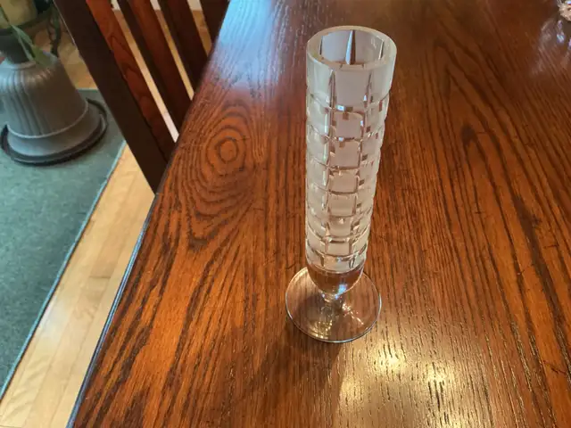 Bud vase lead crystal64840217712898120