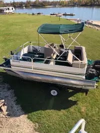 Pontoon Boat 16 ft 2010 Forester with 2017 Mercury 40 ELHPT
