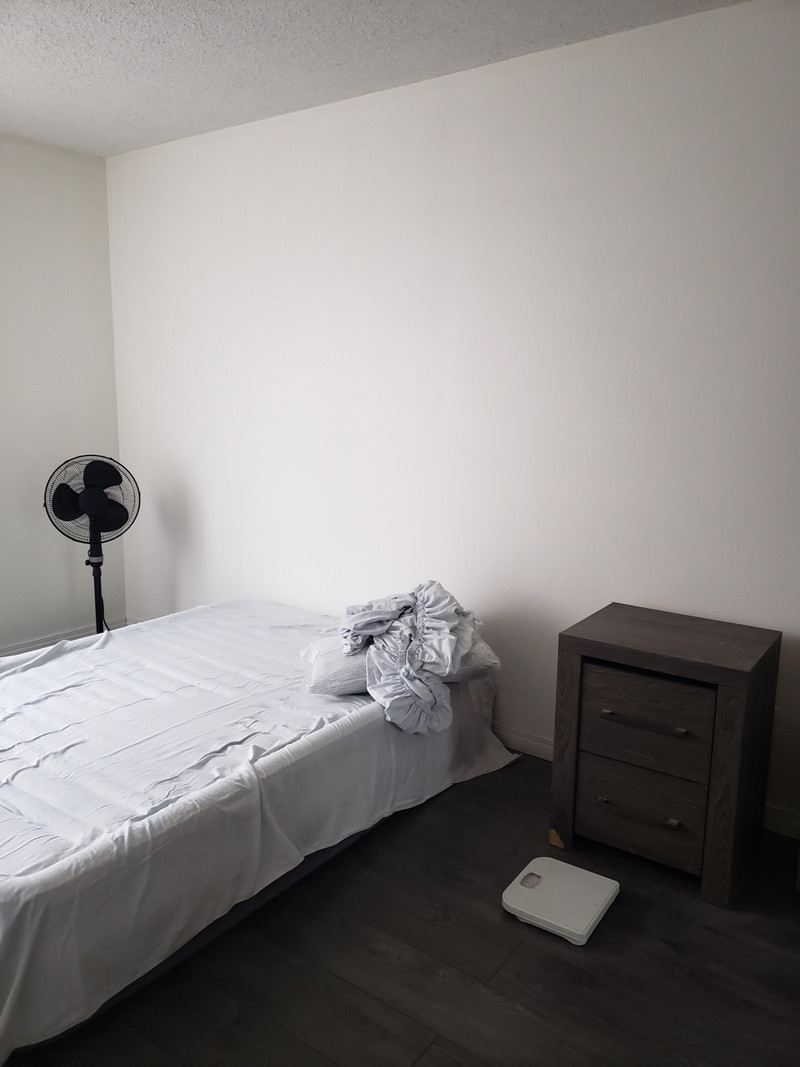 Room for rent Room Rentals & Roommates Edmonton Kijiji