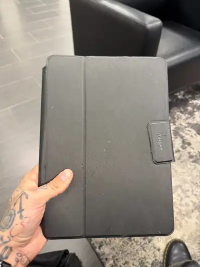 IPad 9th Gen with case, View more