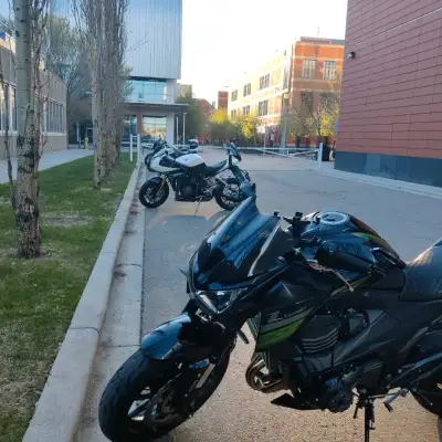 2016 Kawasaki z800 26000 km Sc exhaust & other mods Located in SW Calgary