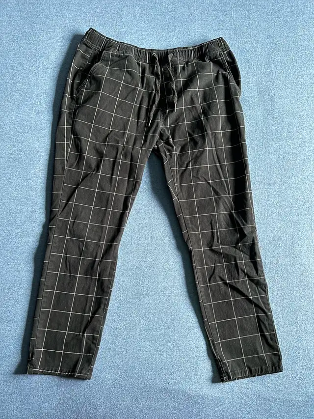 Aéropostale Men’s Slim Joggers