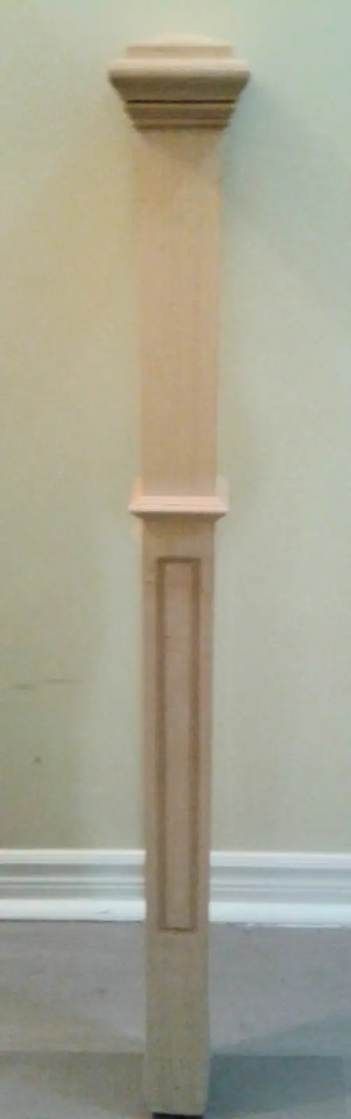 Colonial Oak Staircase Newel Post – 2.5" x 2.5" x 41.5" in Windows, Doors & Trim in Saint John - Image 2