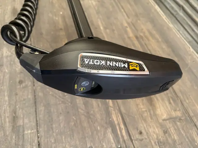 Minn Kota Quest Ulterra 72" - MegaSideImage: Brand New in Other in Kenora - Image 3