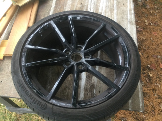 Wanted one VW 19” rim Golf R in Tires & Rims in St. Catharines