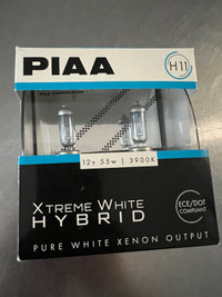 PIAA Xtreme White Hybrid Bulbs H11