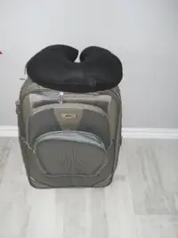 22'' CARRY-on SUITCASE.