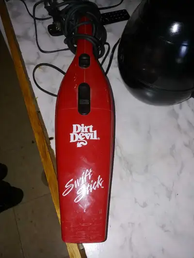 dirt Devil vacuum $20