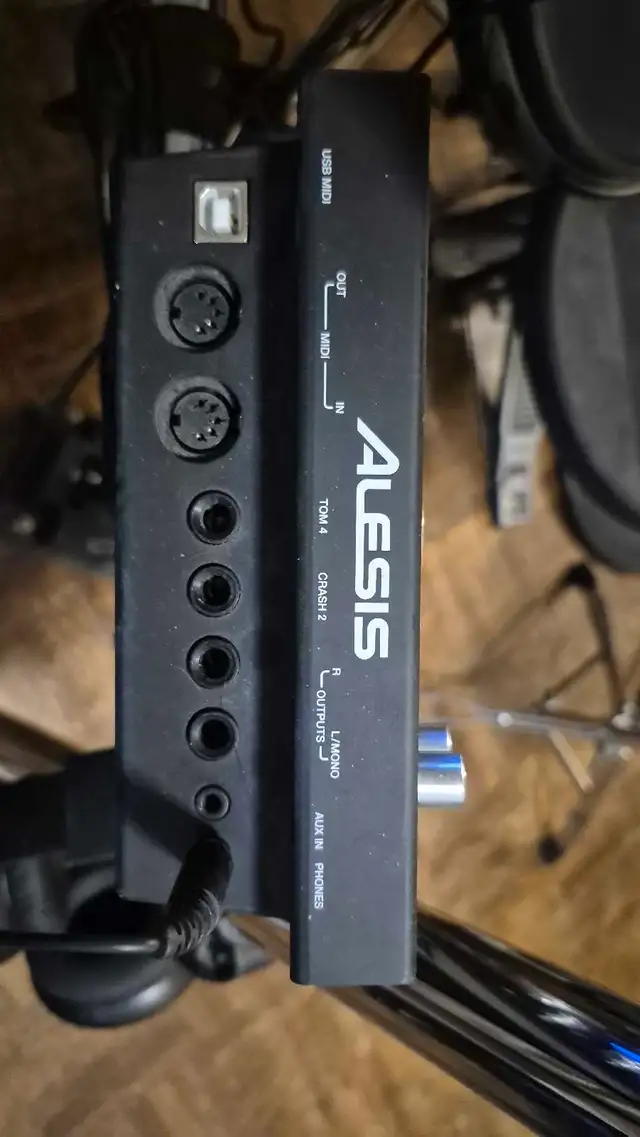 Alesis Forge Drum Kit - with options - upgraded kick/crash headp in Drums & Percussion in City of Toronto - Image 8