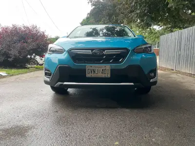 This suv is still got factory warranty from Subaru Mint condition 10/10 64000km It’s gas and electri...