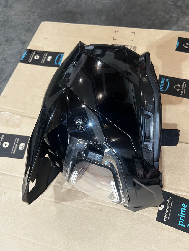 509 Delta R4 Ignite snowmobile helmet in Other in City of Halifax - Image 2