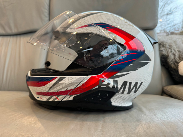 Casque moto 7 carbon evo BMW dans Pièces et accessoires pour motos  à Laval/Rive Nord