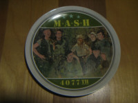 THE COMMEMORATIVE PLATE M*A*S*H 4077 TH LIMITED EDITION