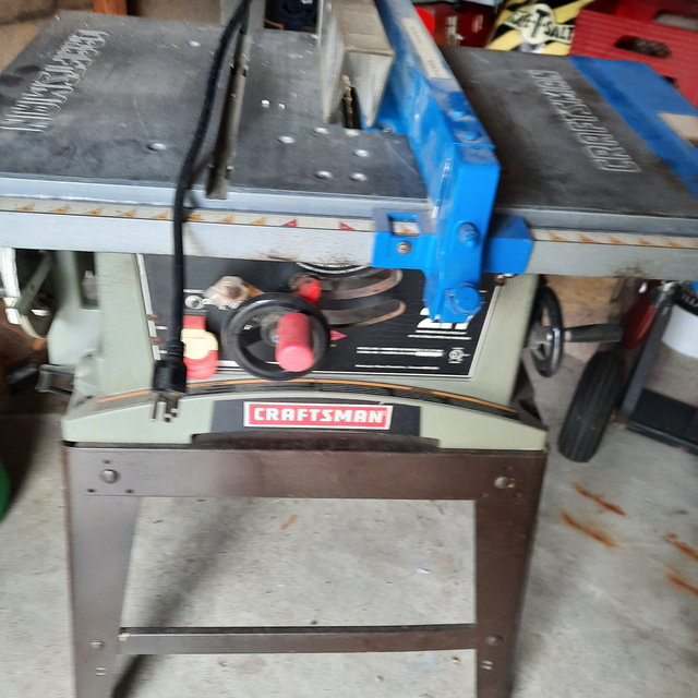 table saw457910747724533761