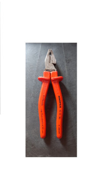Knipex 8" Combination Pliers (Made-in-Germany)