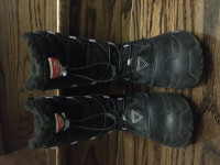 Girls size 3 The North Face winter boots