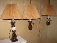 Lampe rustique en bois vintage : pas de plaquage :