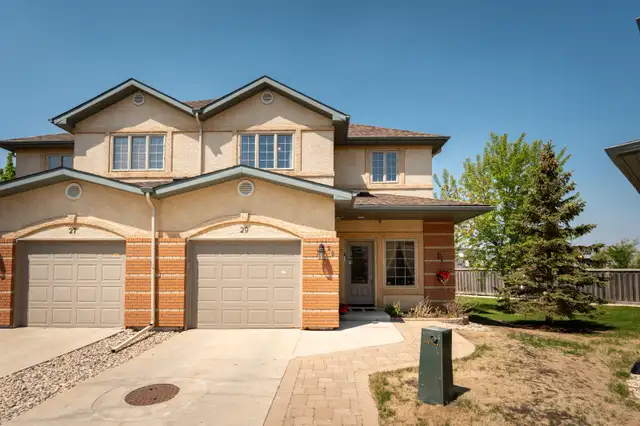 3 Bedroom, 3.5 Bathroom Townhouse with attached Garage628633275142431215