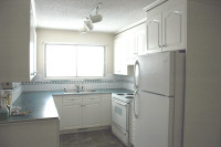 Airdrie - Close to Everything! Utilities included!