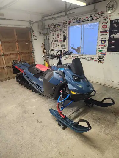This is a Skidoo Summit X with Expert package 850 turbo R 165 . I bought it new in February 2025 . I...