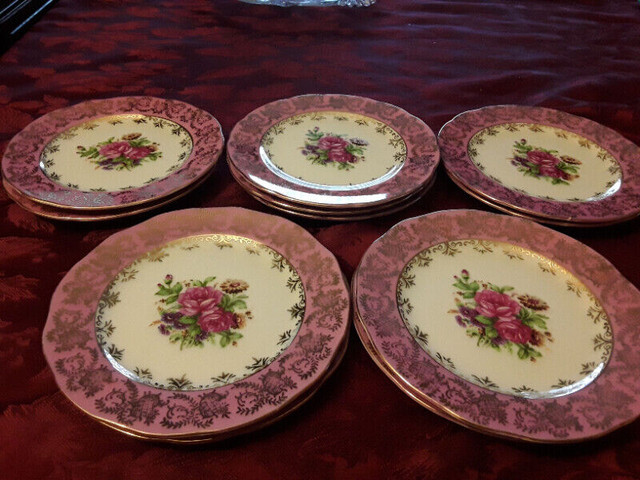 FINE BONE CHINA 6 SIDE PLATES, 6 1/4" - Crown Staffordshire in Arts & Collectibles in City of Toronto - Image 4