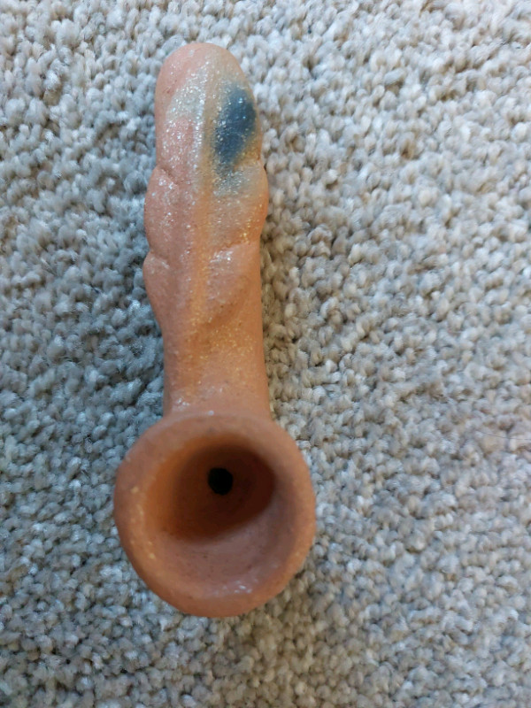 Clay pipe from Taos Pueblo in Arts & Collectibles in Edmonton - Image 2