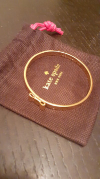 Kate spade gold tone bow bangle bracelet case bag