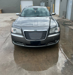 2012 Chrysler 300