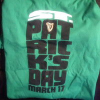 Guinness St Patrick's Day mint never worn Medium beer t-shirt