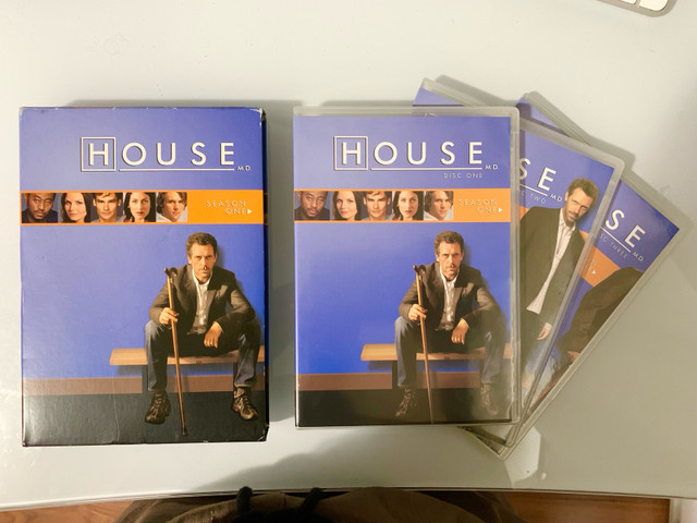 First Season 3 DVDs - Medical Drama Series HOUSE MD   dans CD, DVD et Blu-ray  à Longueuil/Rive Sud